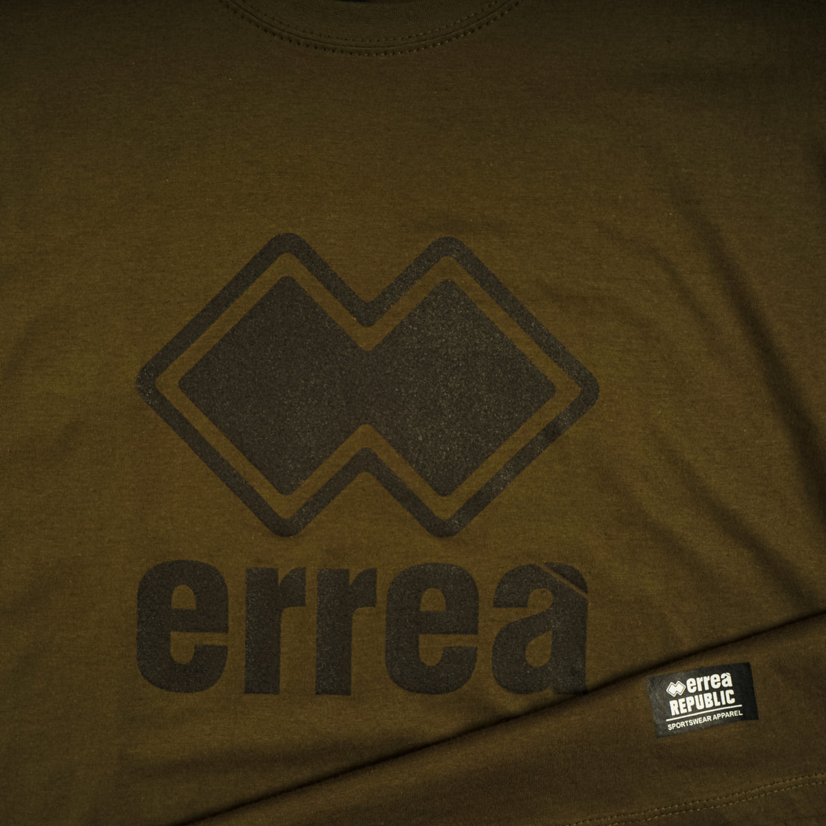 ESSENTIAL FW21/22 MAN BIG LOGO TEE MC AD