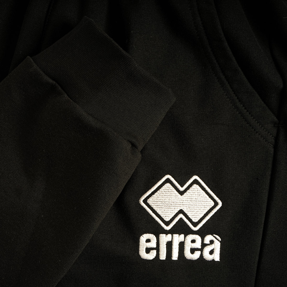ESSENTIAL FW21/22 MAN LOGO CUFF PANT AD