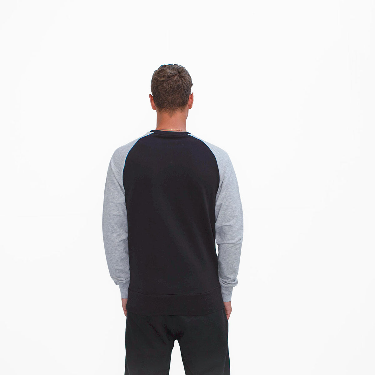 ESSENTIAL FW20/21 MAN SWEATSHIRT 005 AD