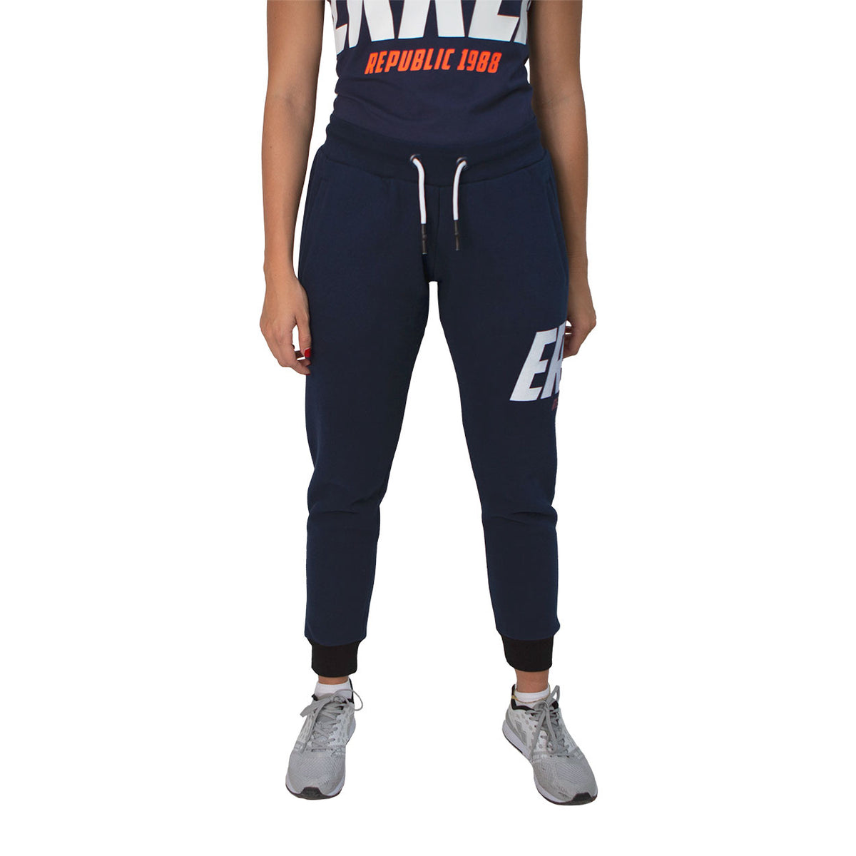 GRAPHIC FW20/21 WOMAN CUFF TROUSERS 003 AD