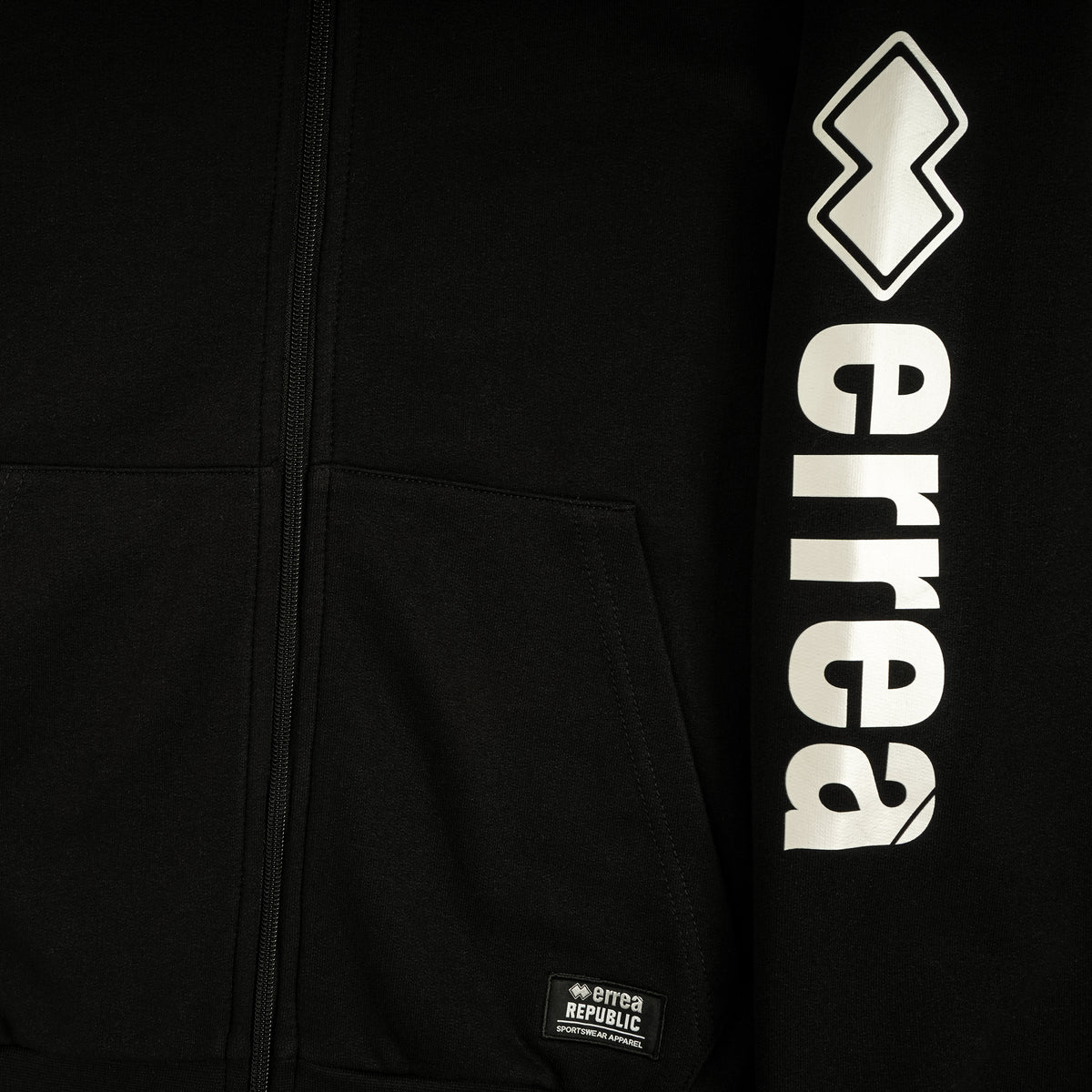 ESSENTIAL FW21/22 MAN ZIP SWEATSHIRT HOODY AD