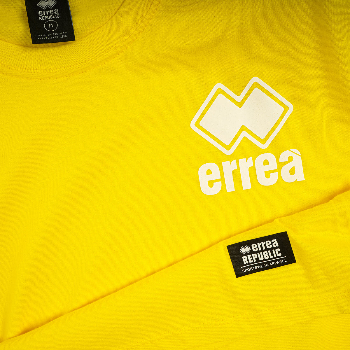 ESSENTIAL FW21/22 MAN LOGO TEE MC AD